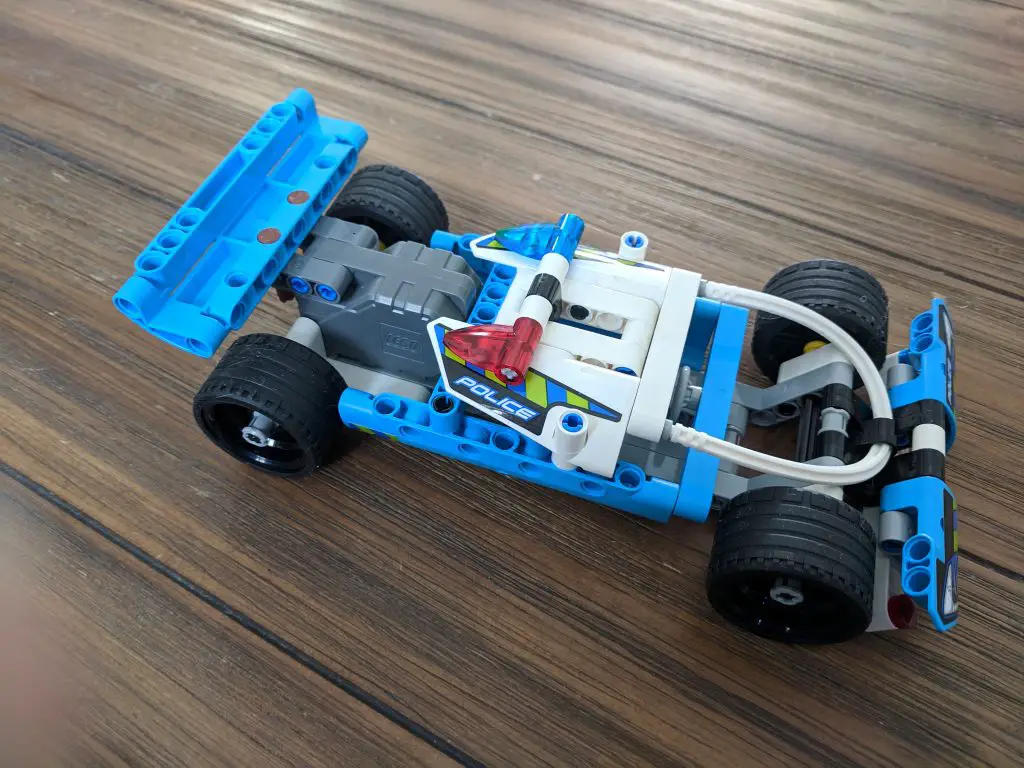 Building The Lego Technic Police Pursuit Was A Ton Of Fun
